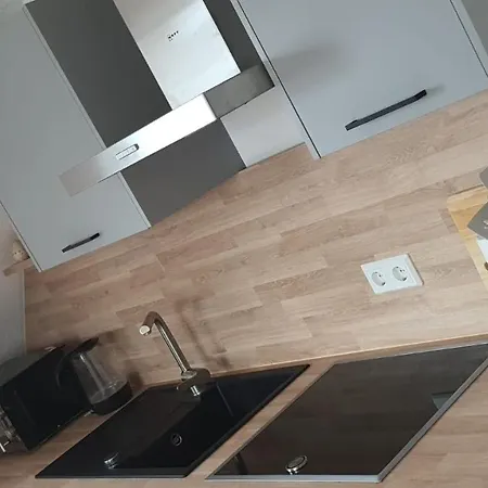 Apartment Cozy Near Nature And